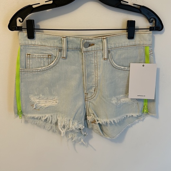Sandrine Rose Side Zipper Distressed Jean Shorts - Picture 4 of 9